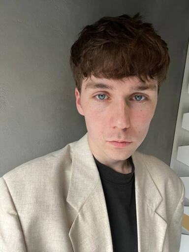 Аватар Саша Щось